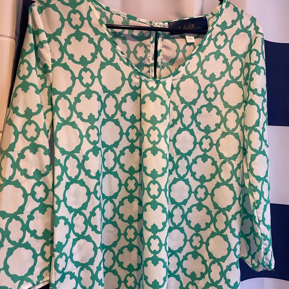 Green and white long shirt